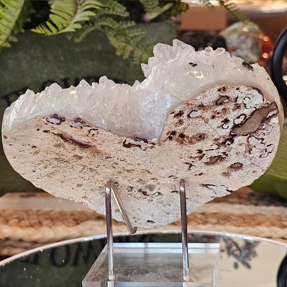 Large Natural Clear Quartz w/light Pink Hue - Picture 8 of 16